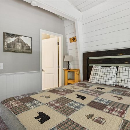 Southern Oak At Chalet Village - 5 Minutes From Gatlinburg And National Park Exterior foto