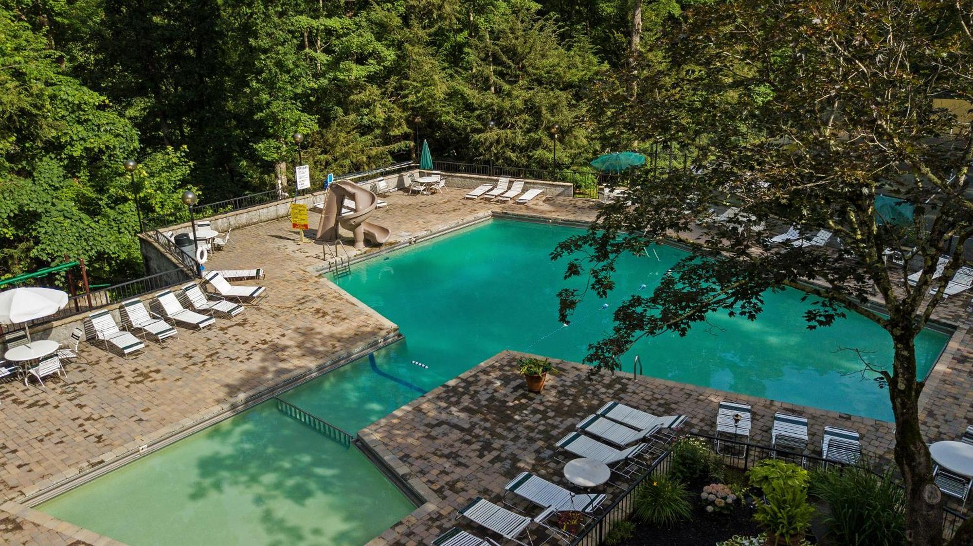 Southern Oak At Chalet Village - 5 Minutes From Gatlinburg And National Park Exterior foto